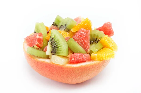 Insalata di frutta fresca su sfondo bianco — Foto Stock