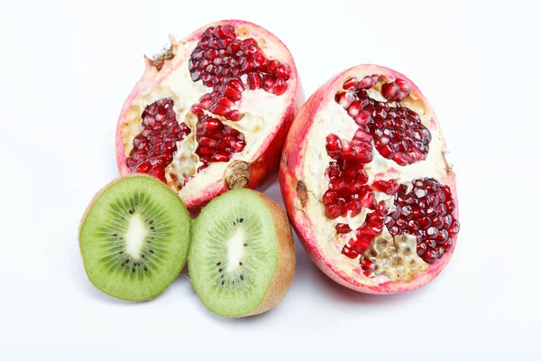 Τροπικά φρούτα σε λευκό φόντο. — Φωτογραφία Αρχείου