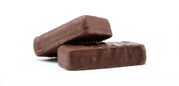 Bolachas em chocolate isolado em um fundo branco — Fotografia de Stock