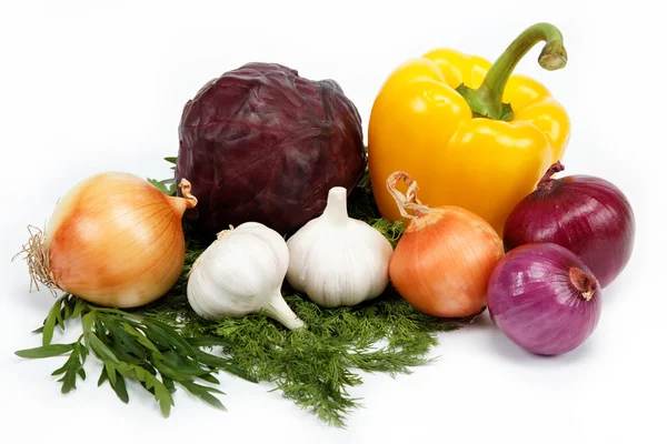 Zdrowej żywności. świeże warzywa na białym tle. — Zdjęcie stockowe