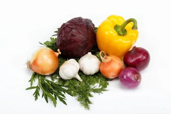 Comida saudável. Legumes frescos sobre um fundo branco . — Fotografia de Stock
