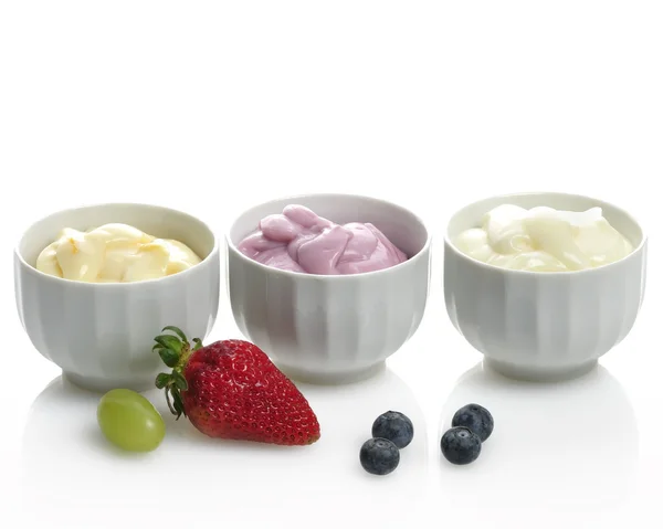 Joghurt gyümölccsel — Stock Fotó