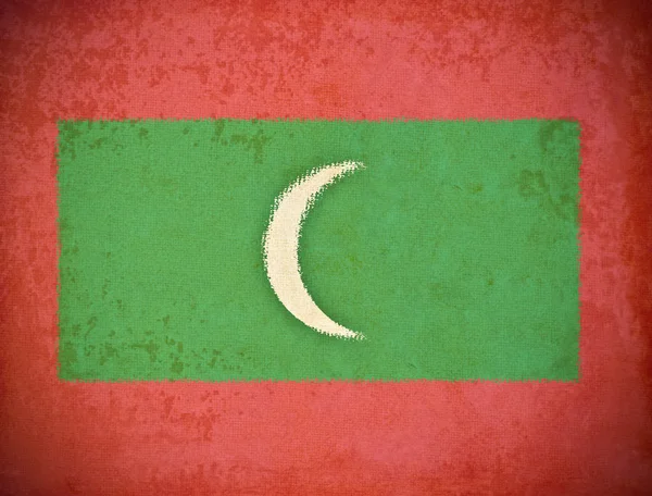 Старая гранж-бумага на фоне флага Мальдив — стоковое фото