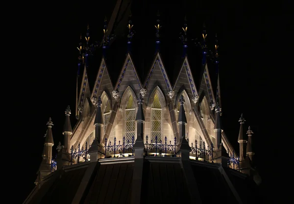 Bibliothek des Parlaments in der Nacht — Stockfoto