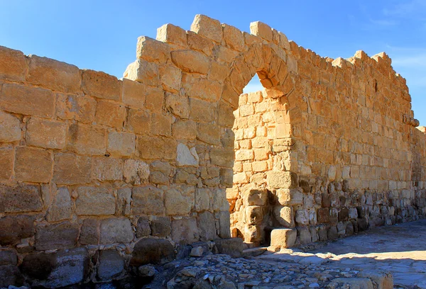 Entrada al monasterio en el desierto de Judea — Foto de Stock