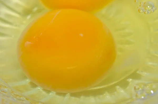 Rohe Eier zum Kochen — Stockfoto