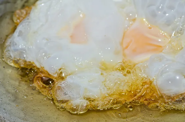 Huevo frito — Foto de Stock