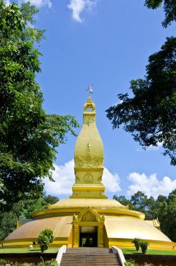 Gold temple in Wat nong pah pong in Thailand