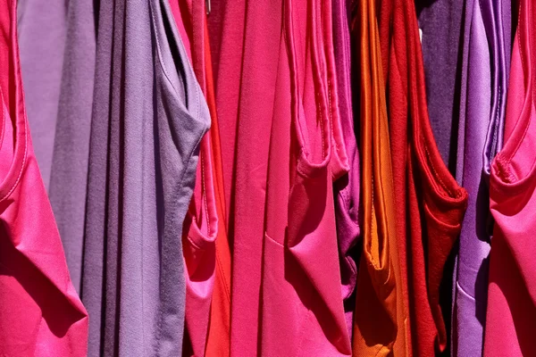 Roze stukken van kleding — Stockfoto