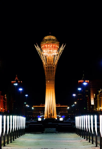 Ночной Байтерек Казахстан, Астана Стоковое Фото