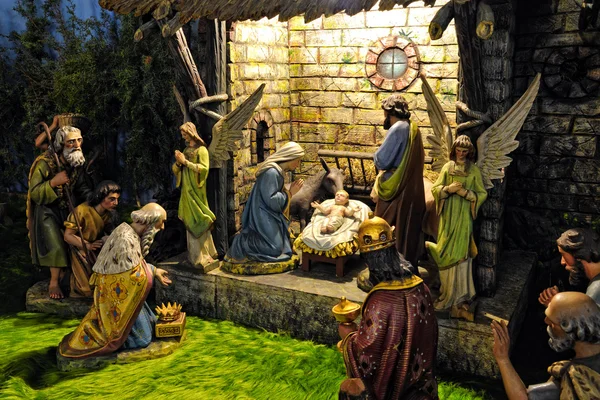Betlejem Boże Narodzenie - drewniane rzeźbione — Zdjęcie stockowe