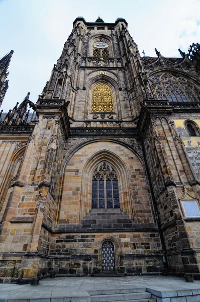 St Vitus katedral i Prag, Tjeckiska republiken — Stockfoto