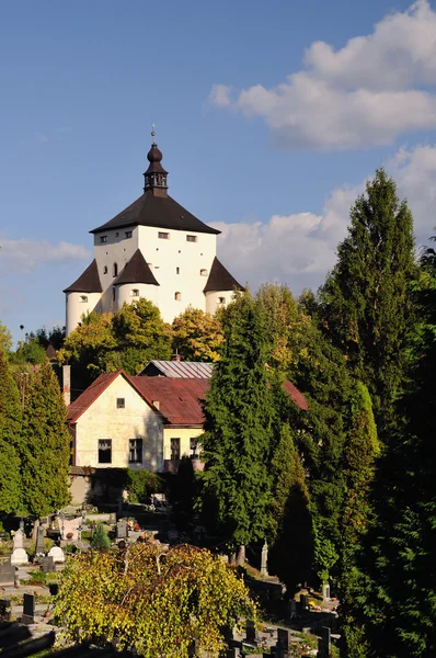 Nieuw kasteel in Banska Stiavnica, Slowakije UNESCO — Stockfoto