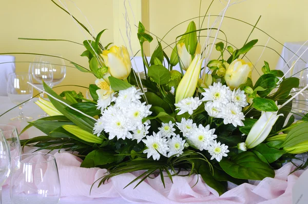 stock image A bouquet of flowers to set table - banquet