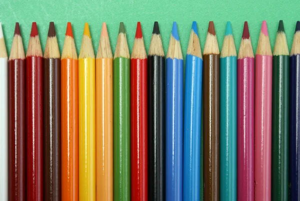 Fila de lápis lápis de cera — Fotografia de Stock