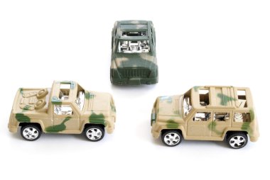 oyuncak askeri araçlar