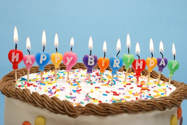 Pastel de cumpleaños feliz — Foto de Stock