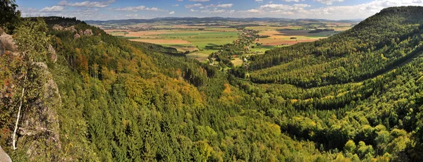 Panorama över europeiska landsbygden — Stockfoto