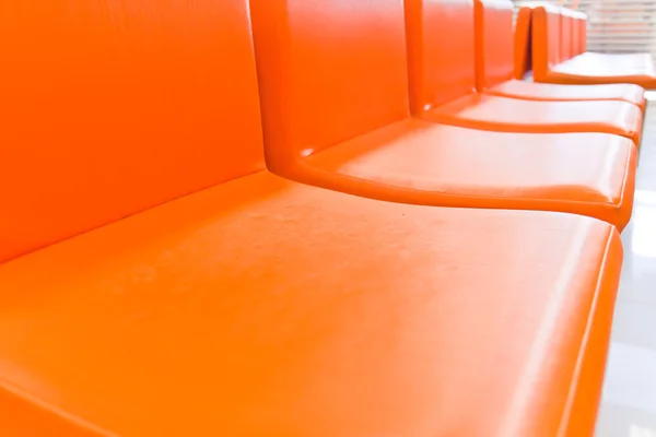 Pomarańczowy fotel — Zdjęcie stockowe