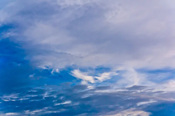 Текстура синього неба фону — стокове фото