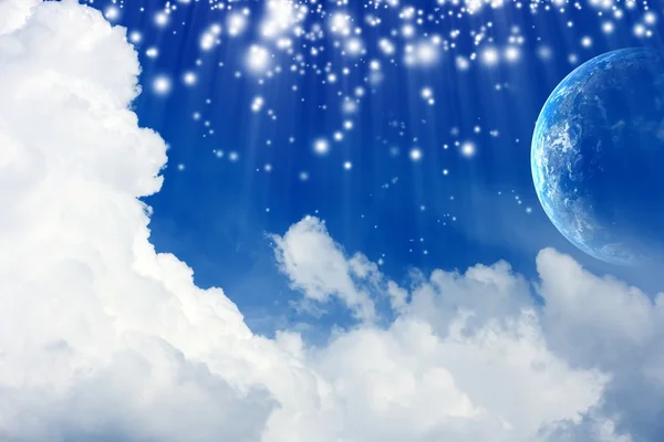 Planet i blå himmel — Stockfoto
