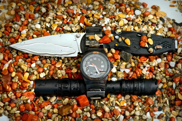 Clock sights a knife — Stock Photo, Image
