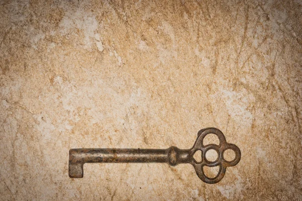 Zardzewiały klucze na stary tło — Zdjęcie stockowe