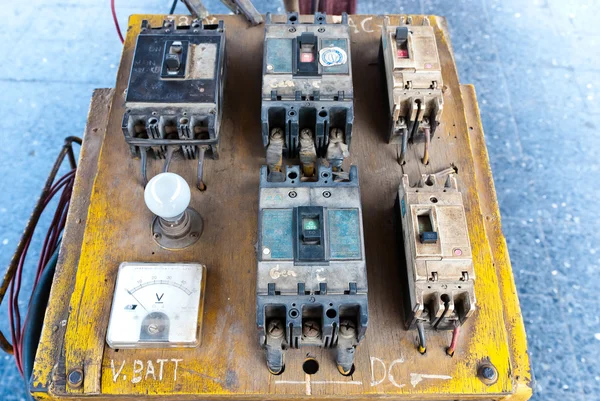 Placa de circuito eléctrico y controlador —  Fotos de Stock