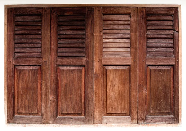 Деревянные окна — стоковое фото