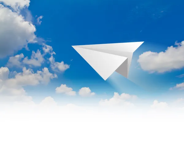 Paper planes in blue sky — Stock Photo, Image