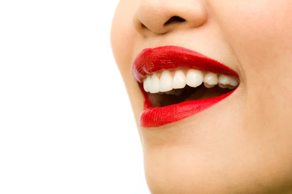 美しい若い女性の歯。白い背景の上の分離 — ストック写真