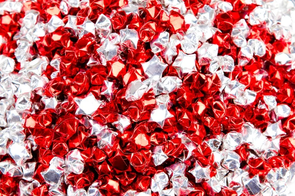 Estrelas vermelhas e brancas forma do coração isolado no fundo branco — Fotografia de Stock
