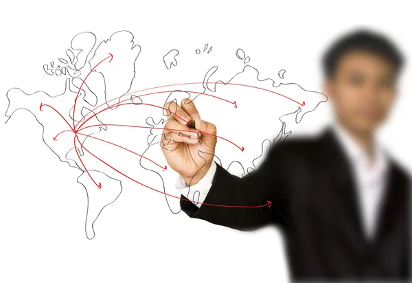 Homme d'affaires main dessinant un schéma de réseau social sur un tableau blanc — Photo