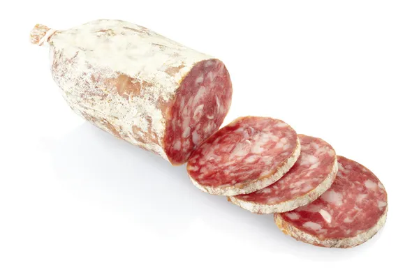 Salami in Scheiben geschnitten auf weiß — Stockfoto