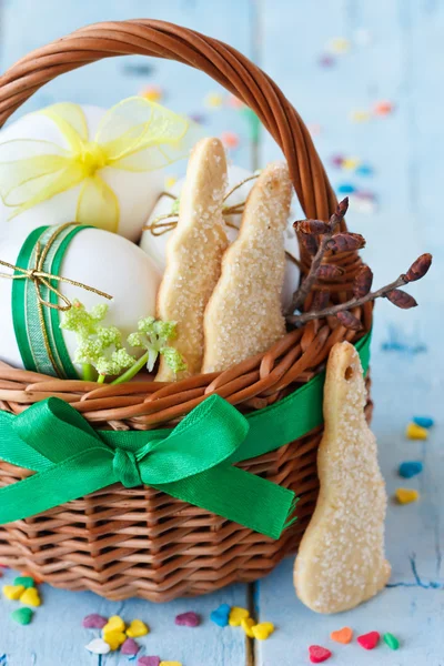 Easter basket. — Stockfoto