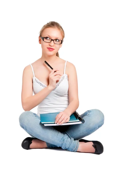 Jonge vrouw met laptops in haar armen — Stockfoto