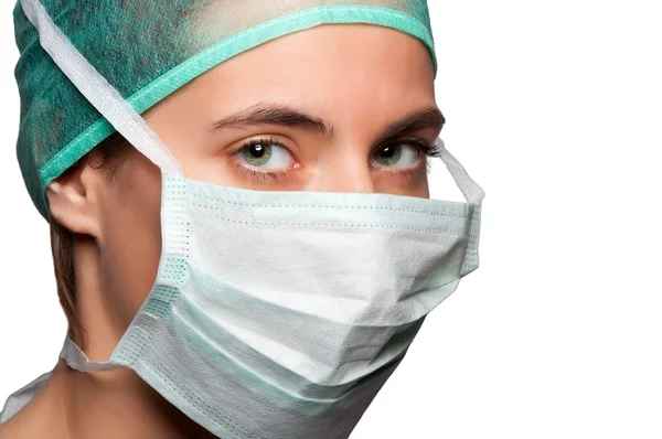 Γυναίκα χειρουργός με μάσκα προσώπου — Φωτογραφία Αρχείου