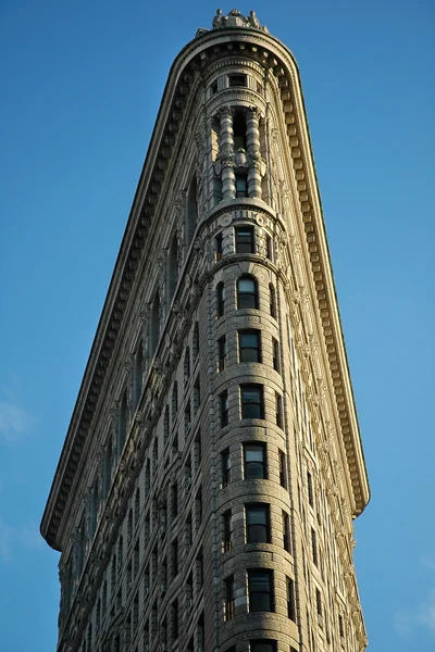 Platte ijzer gebouw — Stockfoto