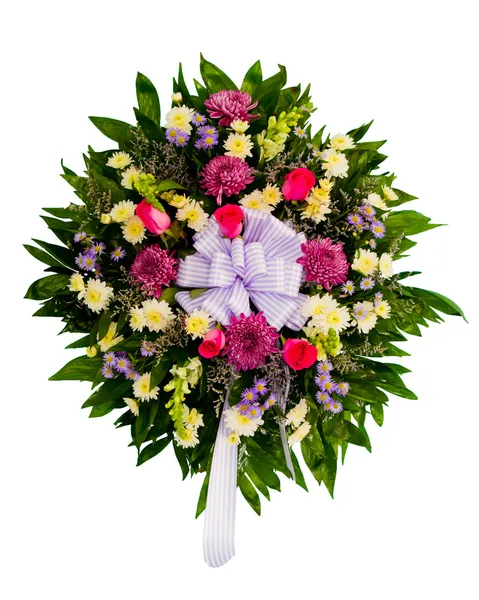 Ζωηρόχρωμο λουλούδι ρύθμιση στεφάνι για κηδείες που απομονώνονται σε λευκό — Φωτογραφία Αρχείου