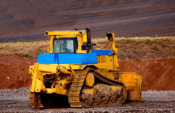 Loader with caterpillar — Stock Photo, Image