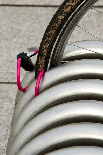 Against theft of bicycles — Stock Photo, Image