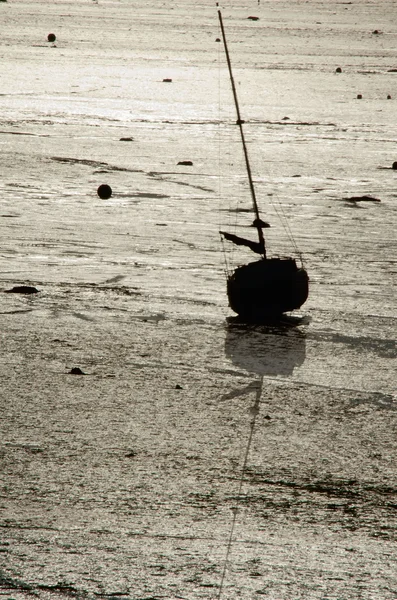 Zatoka w czasie odpływu Cancale — Zdjęcie stockowe