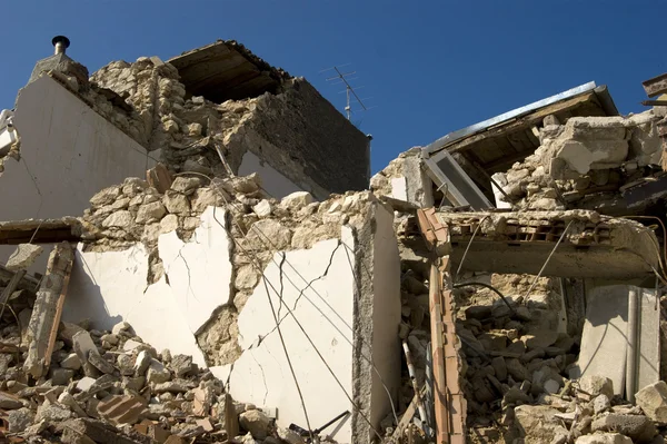 La devastación del terremoto —  Fotos de Stock
