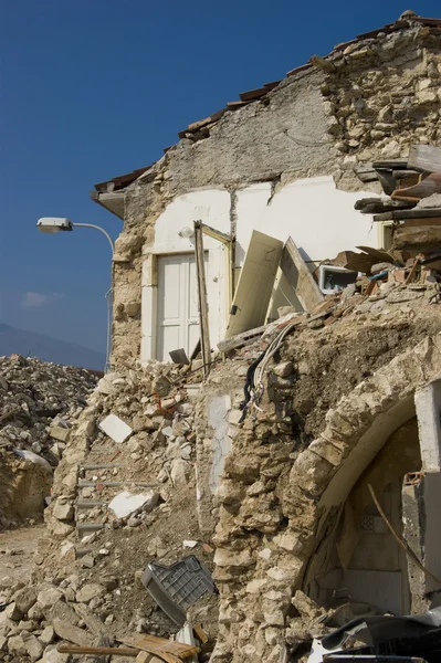 La devastazione del terremoto — Foto Stock