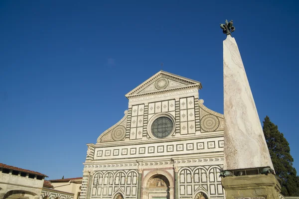 フィレンツェのサンタ マリア ノヴェッラ教会 — ストック写真