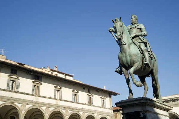 Статуя великого князя Фердинанда Флоренции — стоковое фото