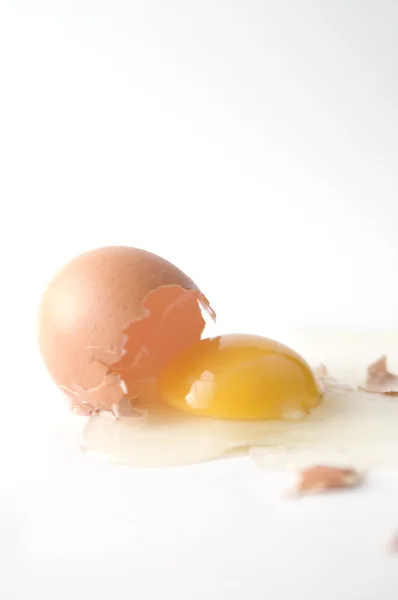 Złamane jaj — Zdjęcie stockowe