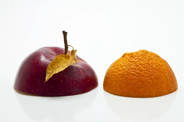 Μήλο και πορτοκάλι — Φωτογραφία Αρχείου