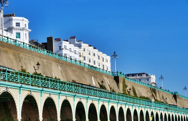 Blick auf die Brightonpromenade — Stockfoto