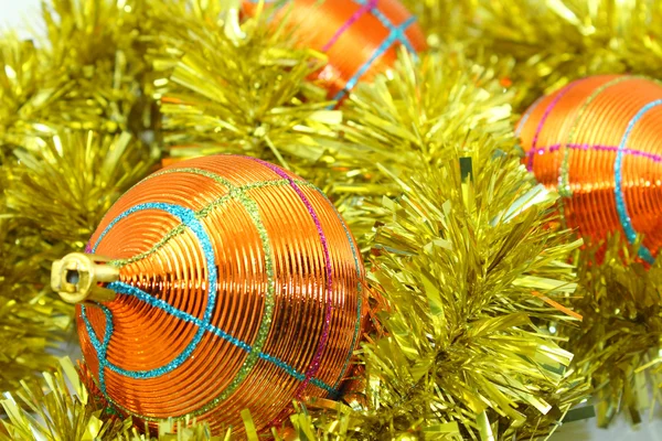 橙色黄色圣诞装饰品 — 图库照片